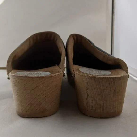 Orthopedic Leather Dutch Market Wood Navy Blue Clog - Picture 8 of 8